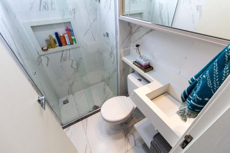 Banheiro de apartamento à venda com 2 quartos, 45m² em Chácara Califórnia, São Paulo