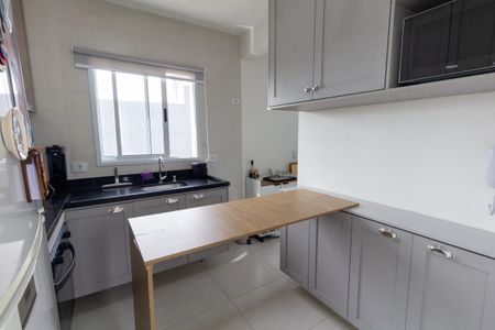 Apartamento à venda com 45m², 2 quartos e sem vaga Apartamento à venda com 45m², 2 quartos e sem vagaCozinha