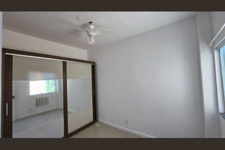 Foto 16 de apartamento à venda com 2 quartos, 44m² em Taquara, Rio de Janeiro