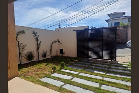 Casa à venda com 3 quartos, 180m² em Jardim Imperial, Lagoa Santa
