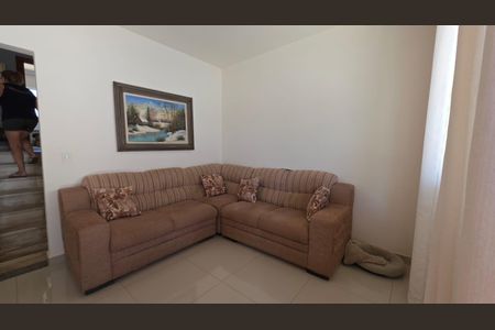 Casa à venda com 2 quartos, 260m² em Conjunto Habitacional Vila Maria, Lagoa Santa