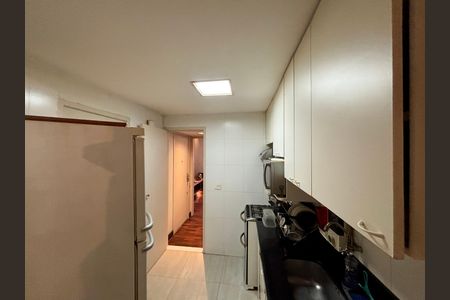 Apartamento à venda com 90m², 1 quarto e 1 vaga Apartamento à venda com 90m², 1 quarto e 1 vagaCozinha