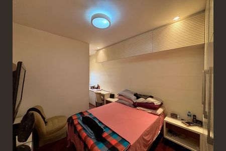 Apartamento à venda com 90m², 1 quarto e 1 vaga Apartamento à venda com 90m², 1 quarto e 1 vagaQuarto 1