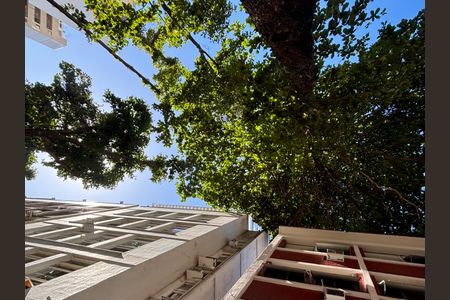 Apartamento à venda com 90m², 1 quarto e 1 vaga Apartamento à venda com 90m², 1 quarto e 1 vagaFachada
