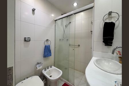Apartamento à venda com 90m², 1 quarto e 1 vaga Apartamento à venda com 90m², 1 quarto e 1 vagaBanheiro social