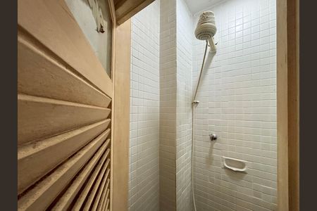 Apartamento à venda com 90m², 1 quarto e 1 vaga Apartamento à venda com 90m², 1 quarto e 1 vagaÁrea de serviço - banheiro