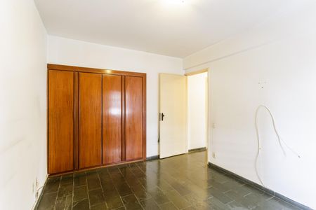 Quarto 2 de apartamento para alugar com 2 quartos, 74m² em Vila Olímpia, São Paulo