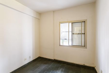 Quarto 1 de apartamento para alugar com 2 quartos, 74m² em Vila Olímpia, São Paulo