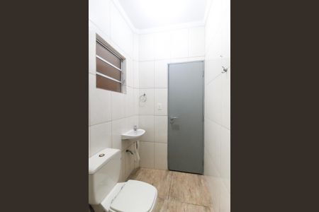 Casa para alugar com 35m², 1 quarto e sem vagaBanheiro