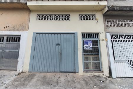 Casa para alugar com 35m², 1 quarto e sem vagaFachada