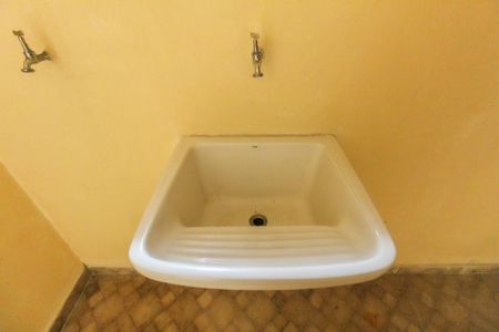 Casa para alugar com 35m², 1 quarto e sem vagaÁrea de Serviço