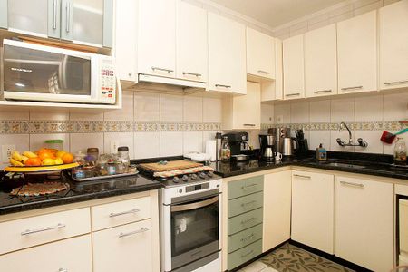 Apartamento à venda com 280m², 3 quartos e 2 vagasCozinha