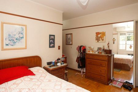 Apartamento à venda com 280m², 3 quartos e 2 vagasQuarto 1 Suíte