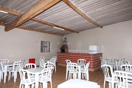 Apartamento para alugar com 42m², 2 quartos e 1 vagaÁrea comum - Salão de festas