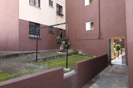 Apartamento para alugar com 42m², 2 quartos e 1 vagaÁrea comum - Varal comunitário