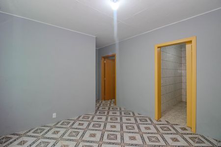 Sala de apartamento para alugar com 1 quarto, 40m² em Humaitá, Porto Alegre