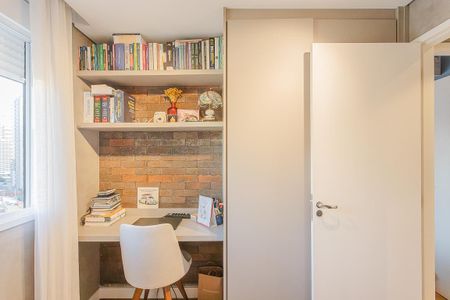 Apartamento à venda com 56m², 2 quartos e 1 vaga Apartamento à venda com 56m², 2 quartos e 1 vagaQuarto