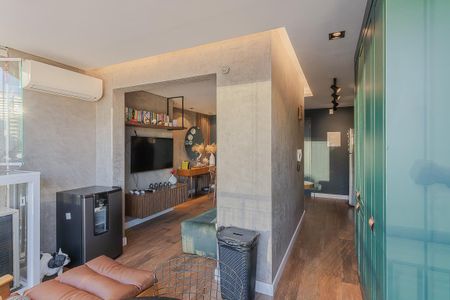 Apartamento à venda com 56m², 2 quartos e 1 vaga Apartamento à venda com 56m², 2 quartos e 1 vagaVaranda