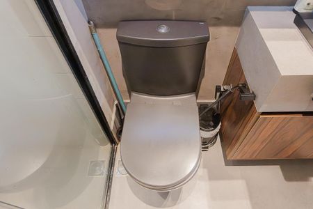 Apartamento à venda com 56m², 2 quartos e 1 vaga Apartamento à venda com 56m², 2 quartos e 1 vagaBanheiro