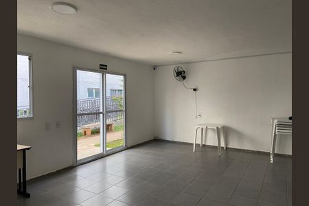 Apartamento à venda com 42m², 2 quartos e 1 vagaÁrea comum - Salão de festas