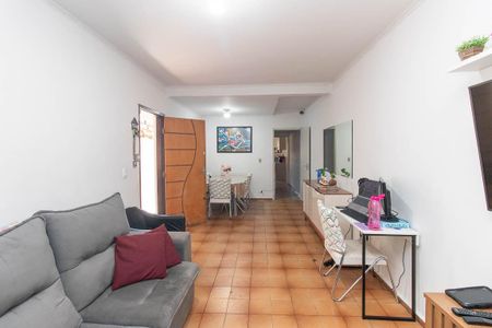 Casa à venda com 150m², 3 quartos e 2 vagas Casa à venda com 150m², 3 quartos e 2 vagasSala