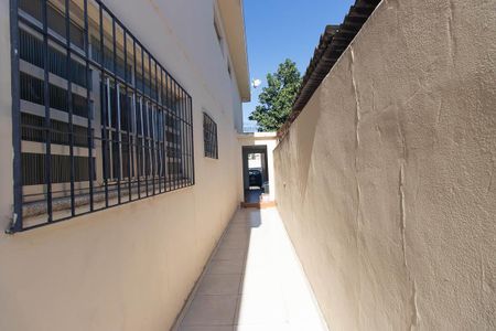 Casa à venda com 150m², 3 quartos e 2 vagas Casa à venda com 150m², 3 quartos e 2 vagasQuintal