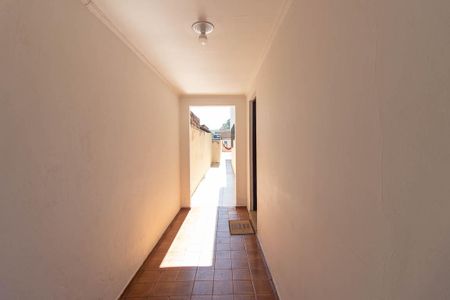 Casa à venda com 150m², 3 quartos e 2 vagas Casa à venda com 150m², 3 quartos e 2 vagasHall de entrada