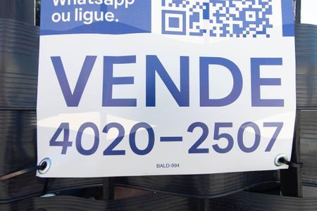 Casa à venda com 150m², 3 quartos e 2 vagas Casa à venda com 150m², 3 quartos e 2 vagasPlaca BALD-994