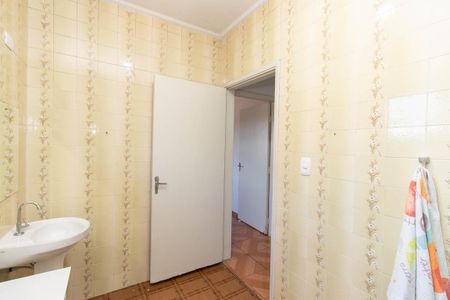 Casa à venda com 150m², 3 quartos e 2 vagas Casa à venda com 150m², 3 quartos e 2 vagasBanheiro Social