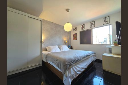 Apartamento à venda com 73m², 2 quartos e 1 vaga Apartamento à venda com 73m², 2 quartos e 1 vagaSuíte