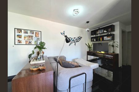 Apartamento à venda com 73m², 2 quartos e 1 vaga Apartamento à venda com 73m², 2 quartos e 1 vagaSala