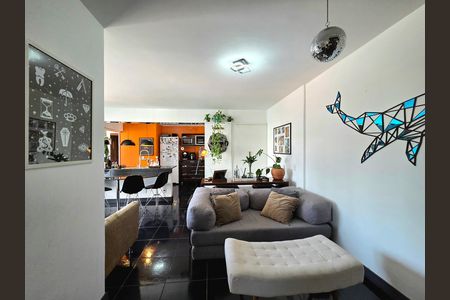 Apartamento à venda com 73m², 2 quartos e 1 vaga Apartamento à venda com 73m², 2 quartos e 1 vagaSala