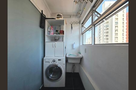 Apartamento à venda com 73m², 2 quartos e 1 vaga Apartamento à venda com 73m², 2 quartos e 1 vagaÁrea de Serviço