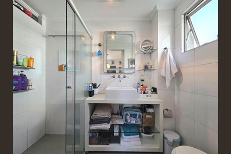 Apartamento à venda com 73m², 2 quartos e 1 vaga Apartamento à venda com 73m², 2 quartos e 1 vagaBanheiro da Suíte