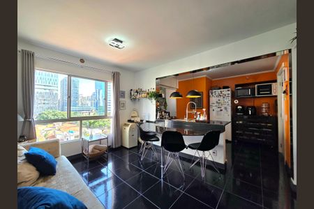 Apartamento à venda com 73m², 2 quartos e 1 vaga Apartamento à venda com 73m², 2 quartos e 1 vagaSala