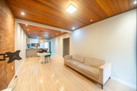 Casa de condomínio para alugar com 144m², 3 quartos e 1 vaga Casa de condomínio para alugar com 144m², 3 quartos e 1 vagaSala