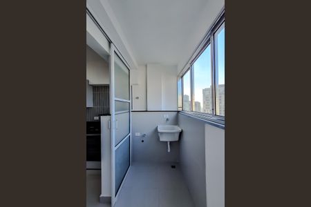 Apartamento à venda com 75m², 3 quartos e 1 vagaÁrea de Serviço