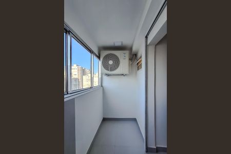 Apartamento à venda com 75m², 3 quartos e 1 vagaÁrea de Serviço