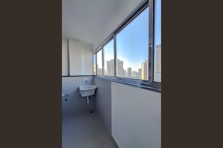 Apartamento à venda com 75m², 3 quartos e 1 vagaÁrea de Serviço