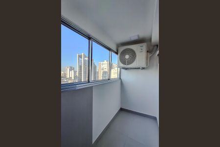 Apartamento à venda com 75m², 3 quartos e 1 vagaÁrea de Serviço