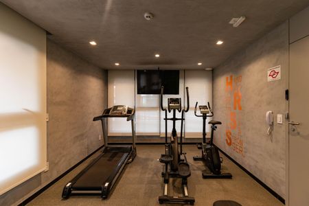 Studio para alugar com 32m², 1 quarto e sem vaga Studio para alugar com 32m², 1 quarto e sem vagaAcademia