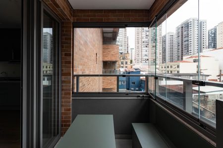 Varanda de kitnet/studio para alugar com 1 quarto, 32m² em Perdizes, São Paulo