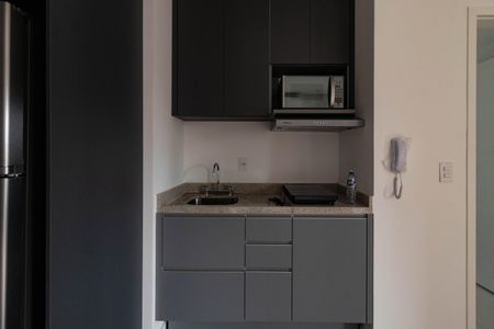 Studio para alugar com 32m², 1 quarto e sem vaga Studio para alugar com 32m², 1 quarto e sem vagaCozinha