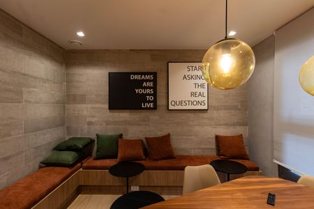 Studio para alugar com 32m², 1 quarto e sem vaga Studio para alugar com 32m², 1 quarto e sem vagaCoWorking