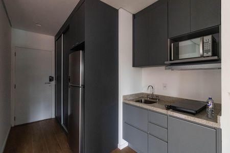 Studio para alugar com 32m², 1 quarto e sem vaga Studio para alugar com 32m², 1 quarto e sem vagaCozinha