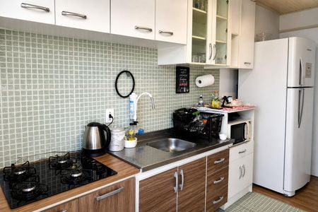 Cozinha de casa para alugar com 2 quartos, 48m² em Moradas do Bosque, Cachoeirinha