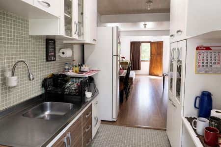 Cozinha de casa para alugar com 2 quartos, 48m² em Moradas do Bosque, Cachoeirinha