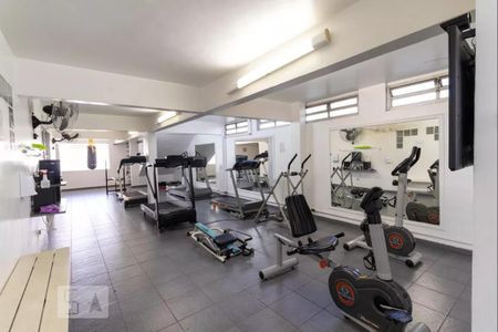 Apartamento para alugar com 114m², 3 quartos e sem vaga
