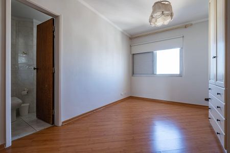 Apartamento para alugar com 114m², 3 quartos e sem vaga Apartamento para alugar com 114m², 3 quartos e sem vagaSuíte