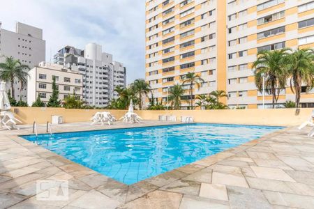 Apartamento para alugar com 114m², 3 quartos e sem vaga Apartamento para alugar com 114m², 3 quartos e sem vagaPiscina